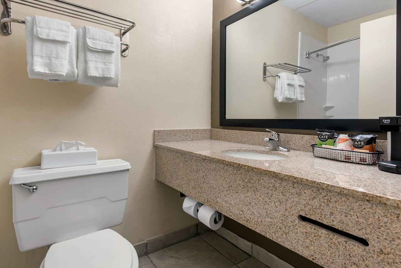 Quality Inn & Suites Lafayette I-65 - thumb 3