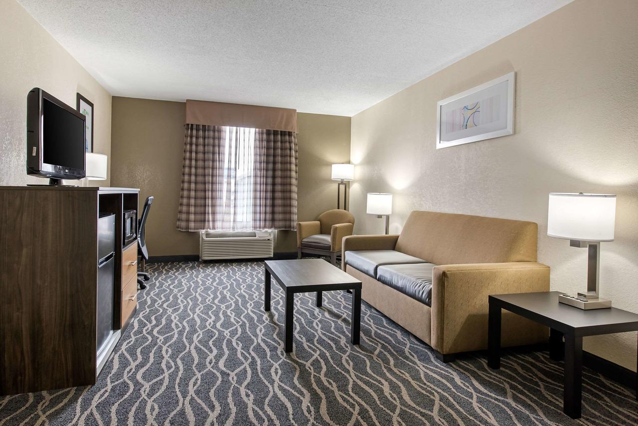 Quality Inn & Suites Lafayette I-65 - thumb 18
