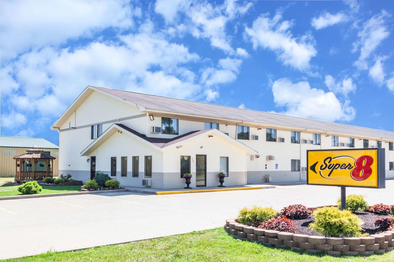 Super 8 By Wyndham Elkhart - thumb 0