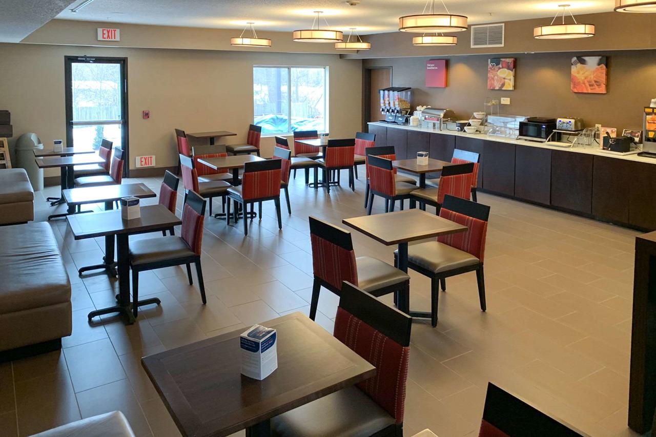 Comfort Suites Auburn - thumb 14