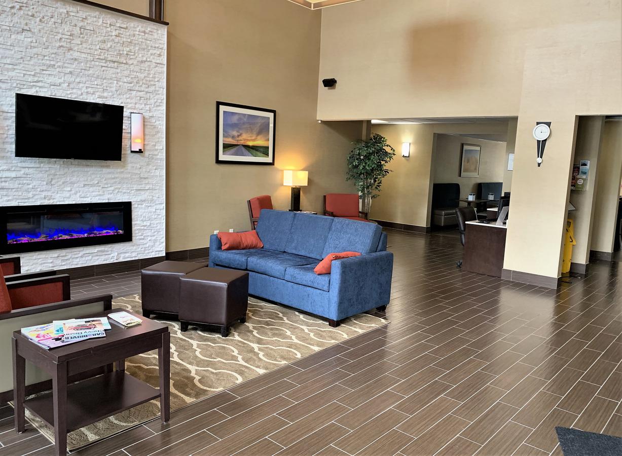 Comfort Suites Auburn - thumb 11