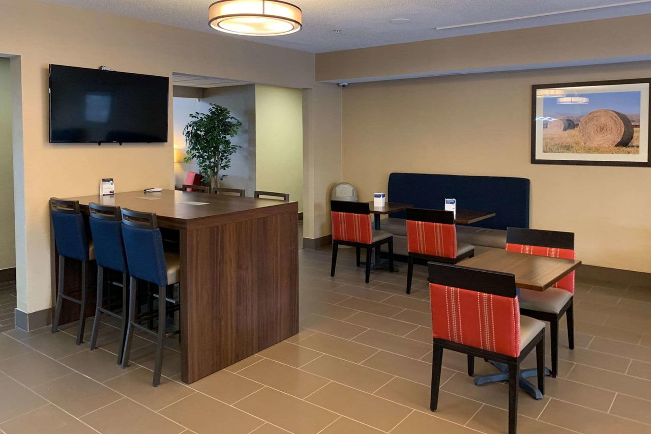 Comfort Suites Auburn - thumb 15