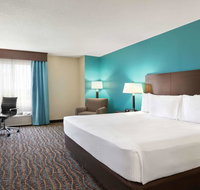 Baymont by Wyndham Evansville East - USA Accommodation