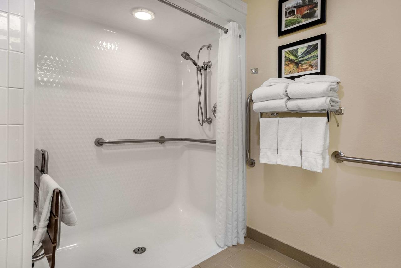 Comfort Suites Lafayette University Area - thumb 17