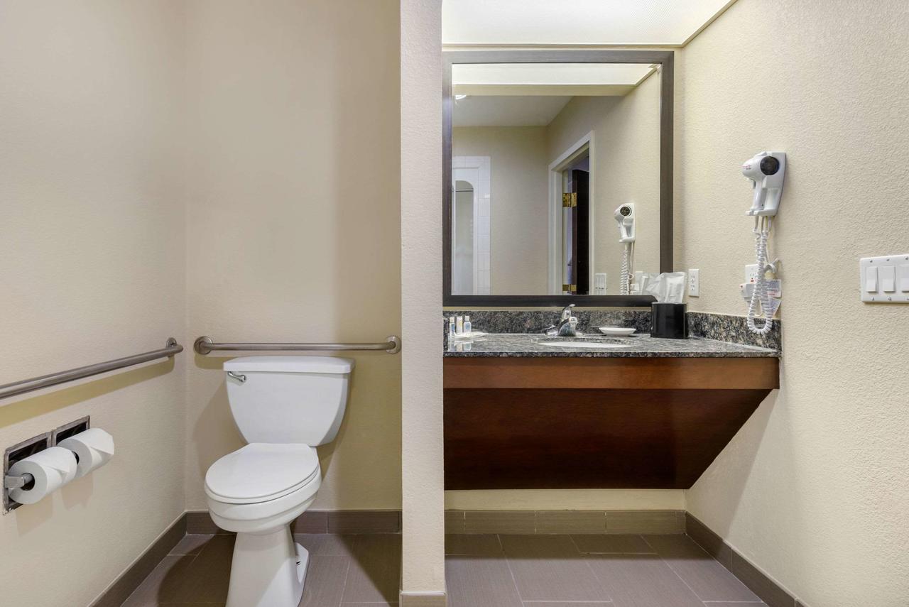 Comfort Suites Lafayette University Area - thumb 7