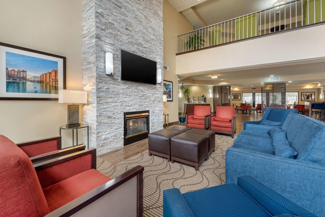 Comfort Suites Lafayette University Area - thumb 30