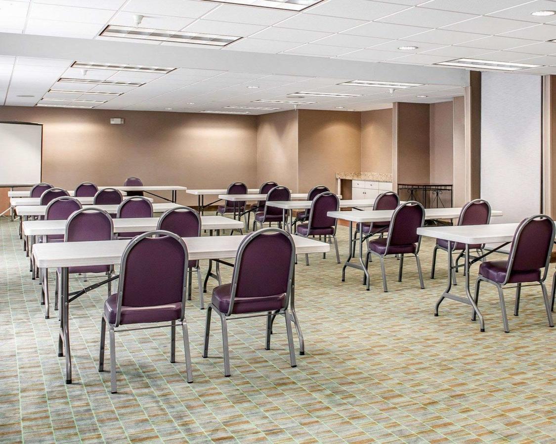 Comfort Suites North Elkhart - thumb 31