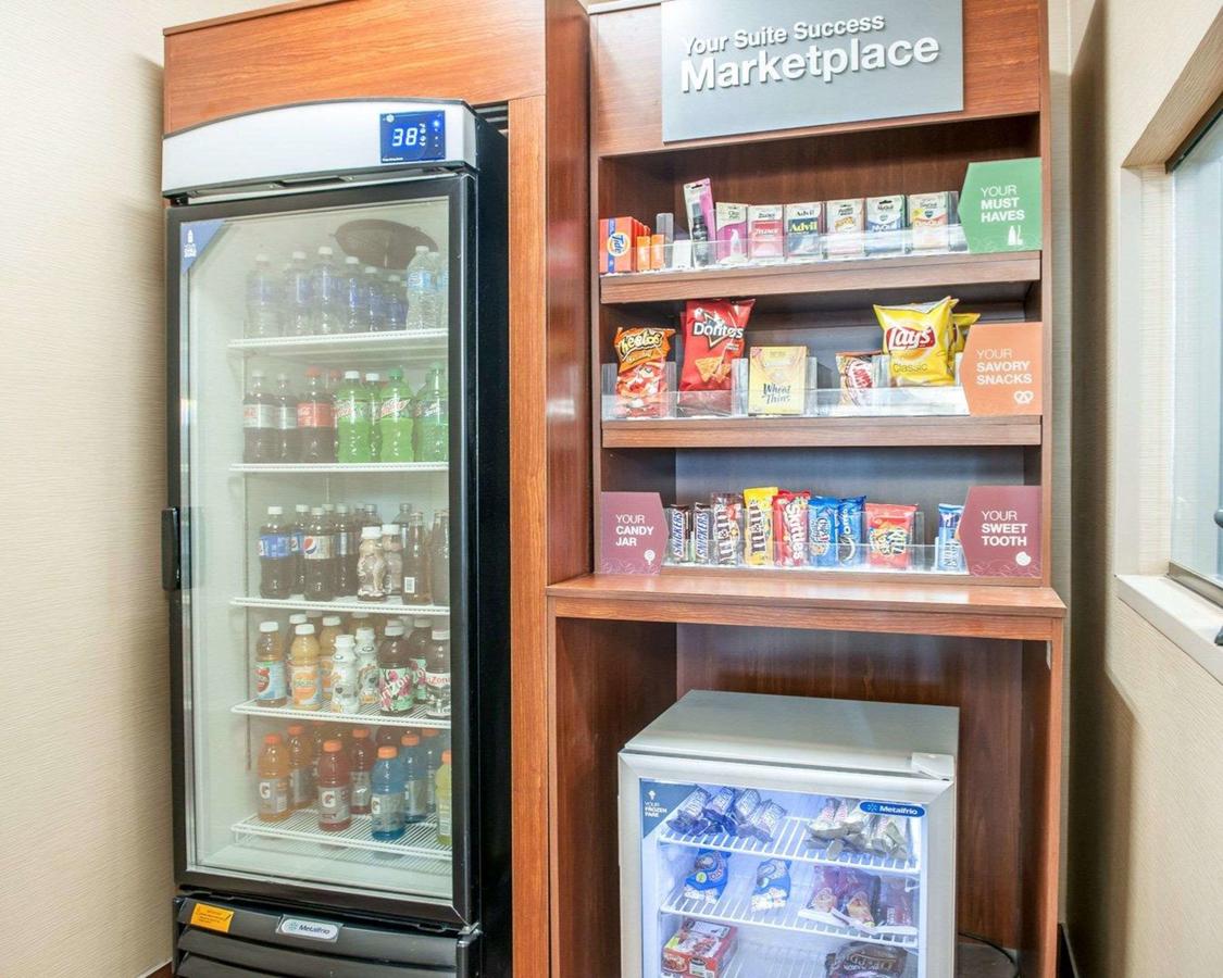 Comfort Suites North Elkhart - thumb 41