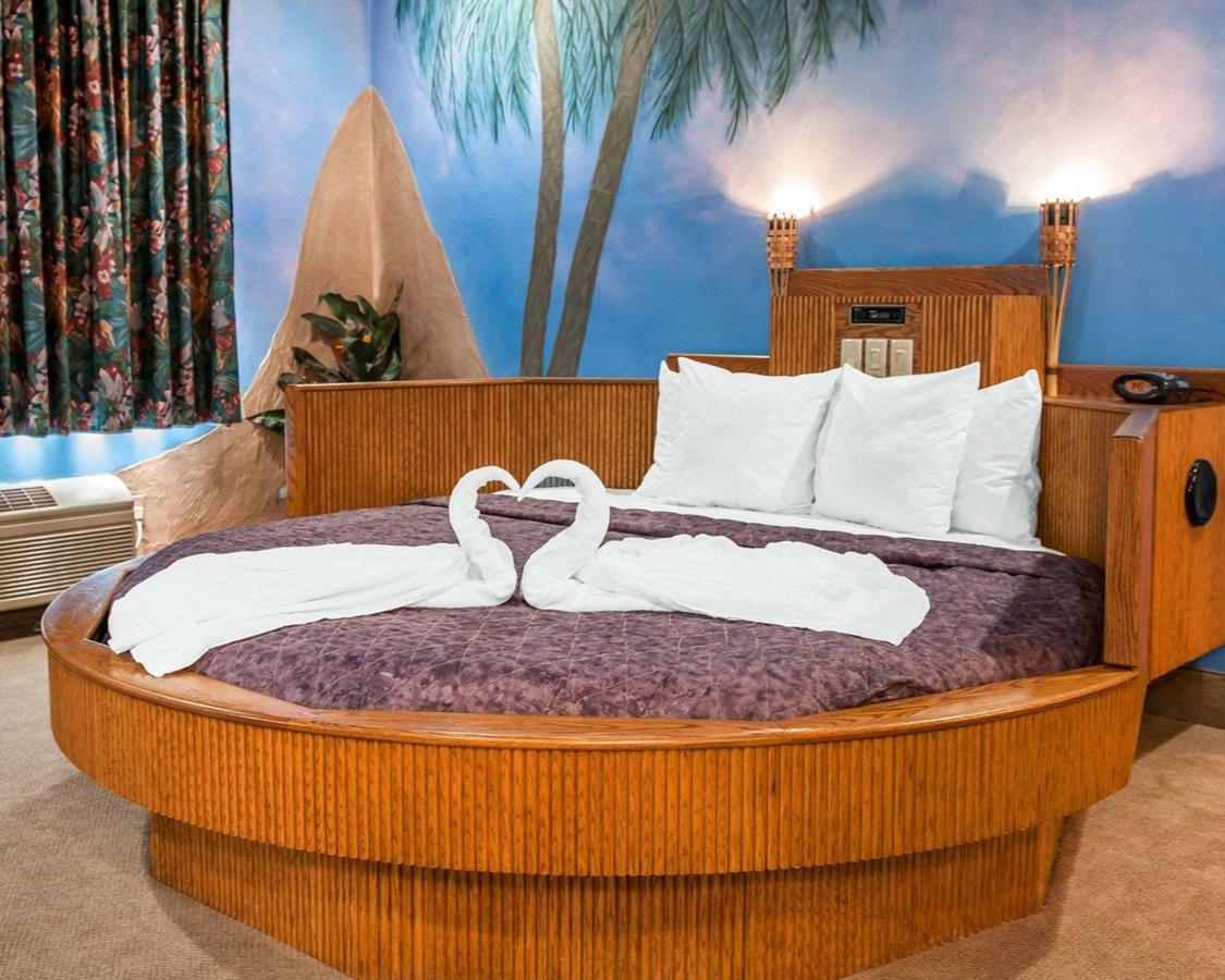 Comfort Suites North Elkhart - thumb 10