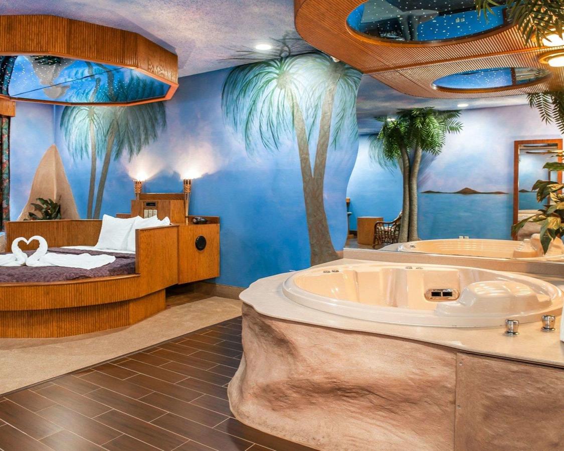 Comfort Suites North Elkhart - thumb 38