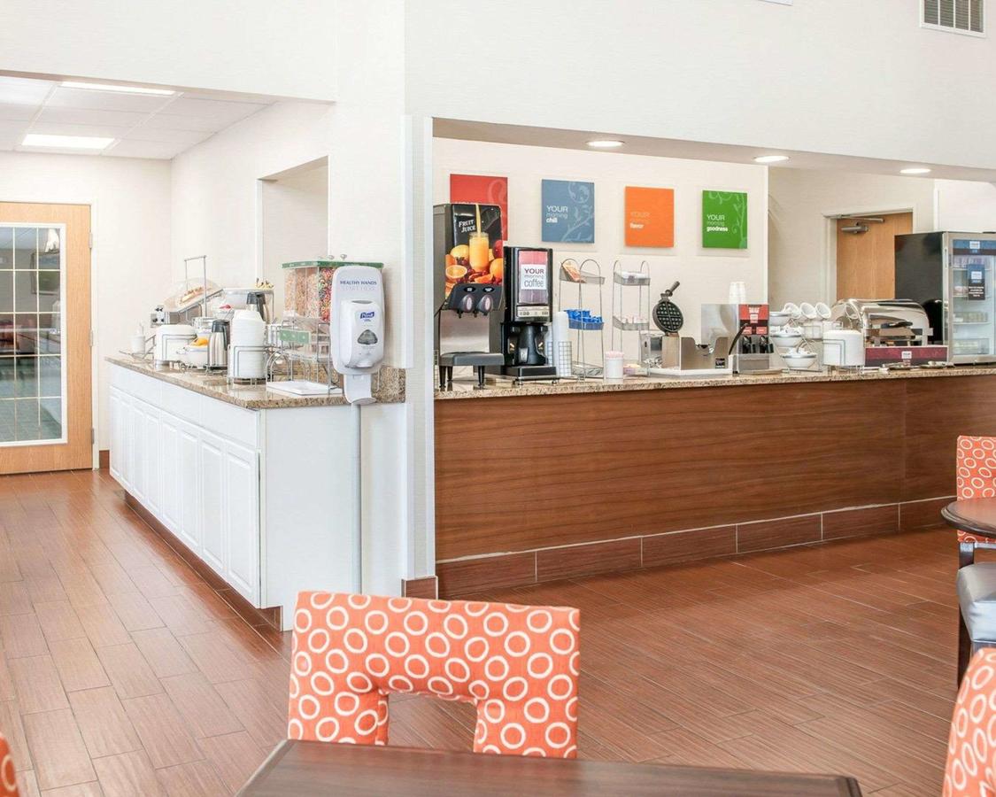 Comfort Suites North Elkhart - thumb 15