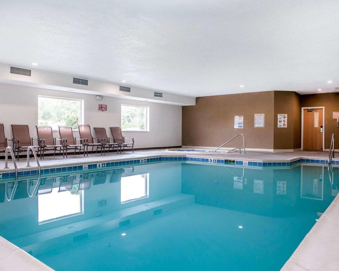 Comfort Suites North Elkhart - thumb 23