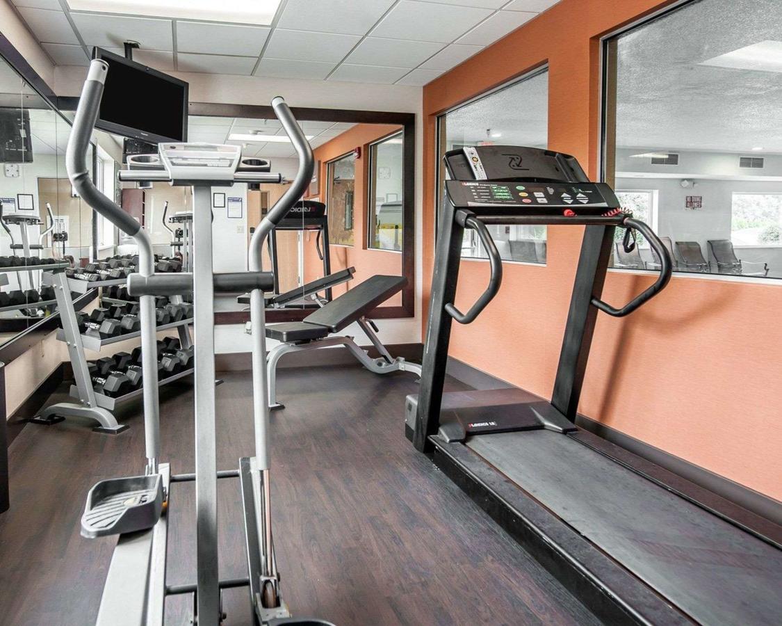 Comfort Suites North Elkhart - thumb 26