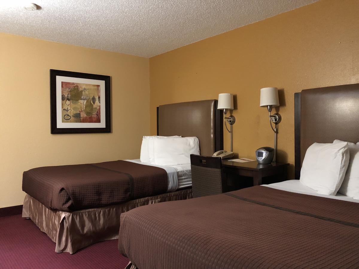 Magnuson Hotel Fort Wayne North - Coliseum - thumb 0