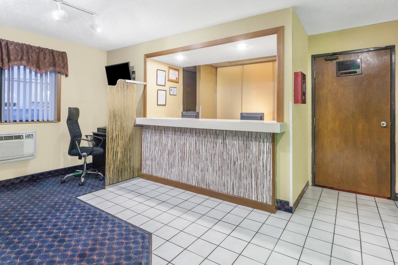 Magnuson Hotel Fort Wayne North - Coliseum - thumb 9