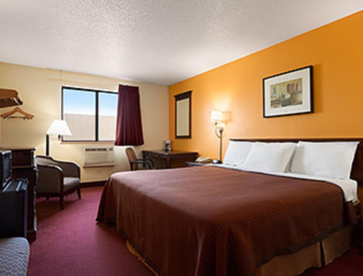 Magnuson Hotel Fort Wayne North - Coliseum - thumb 20