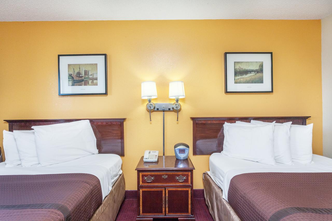 Magnuson Hotel Fort Wayne North - Coliseum - thumb 13