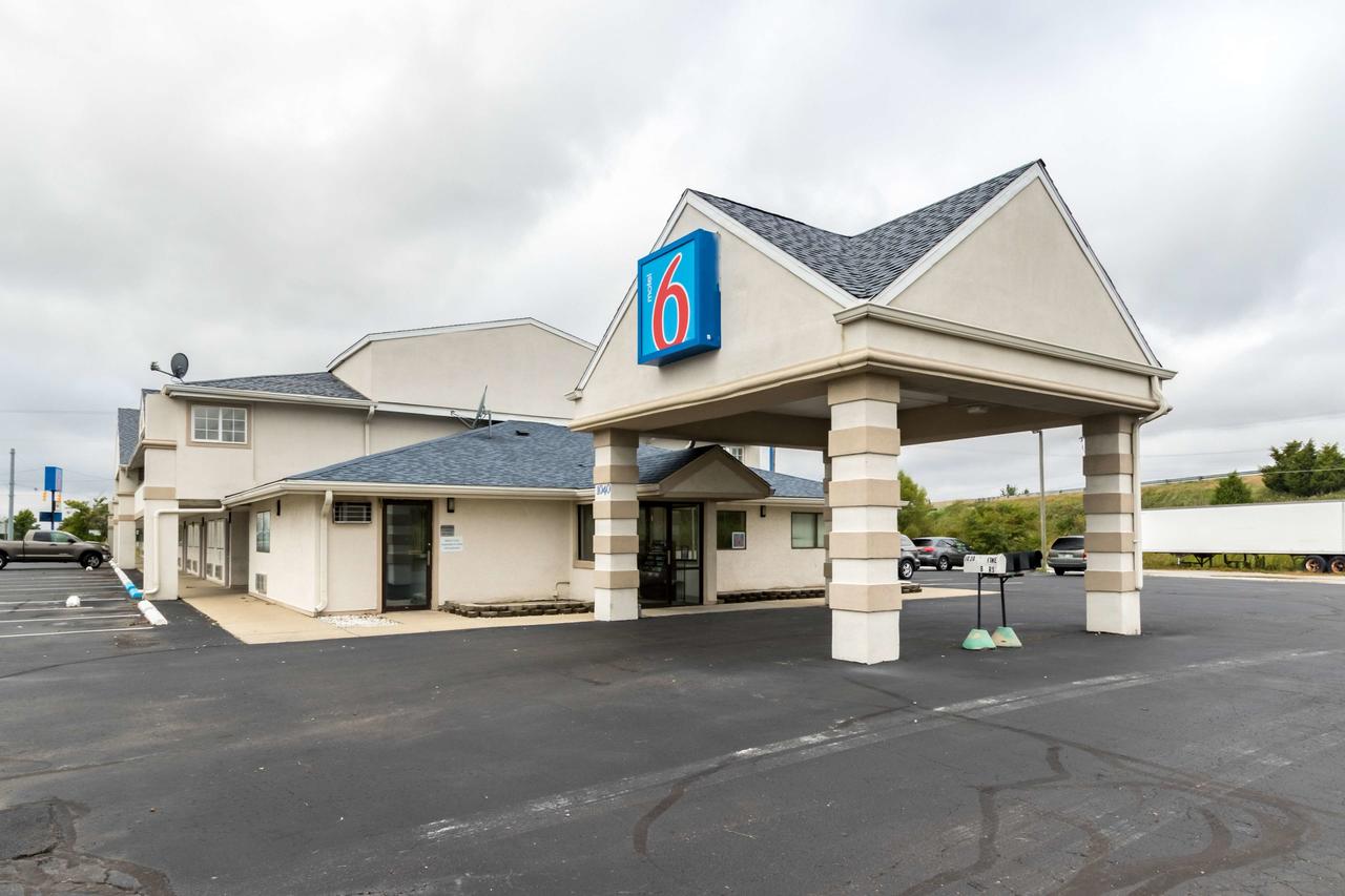 Motel 6 Crawfordsville - thumb 0