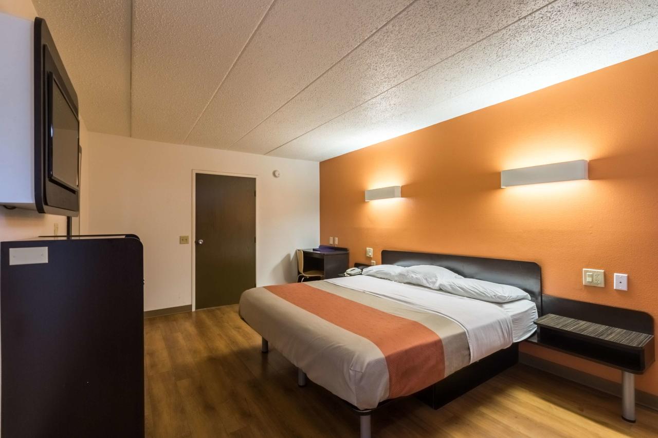 Motel 6 Crawfordsville - thumb 19