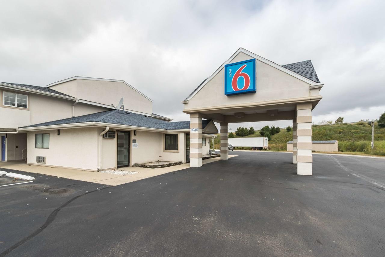 Motel 6 Crawfordsville - thumb 1