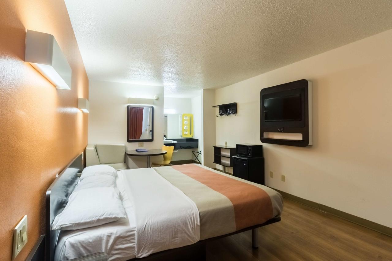 Motel 6 Crawfordsville - thumb 13