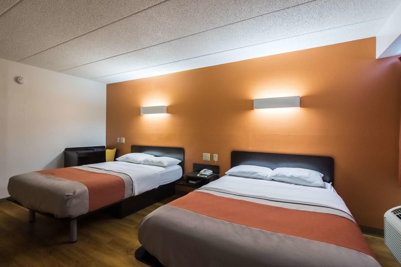 Motel 6 Crawfordsville - thumb 23