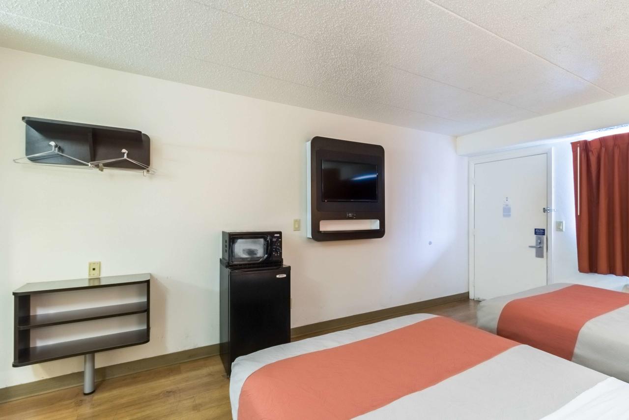 Motel 6 Crawfordsville - thumb 29