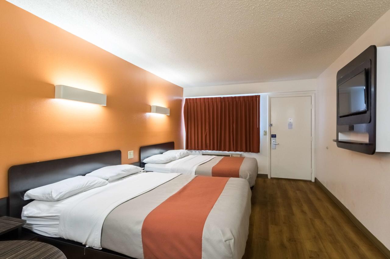 Motel 6 Crawfordsville - thumb 25