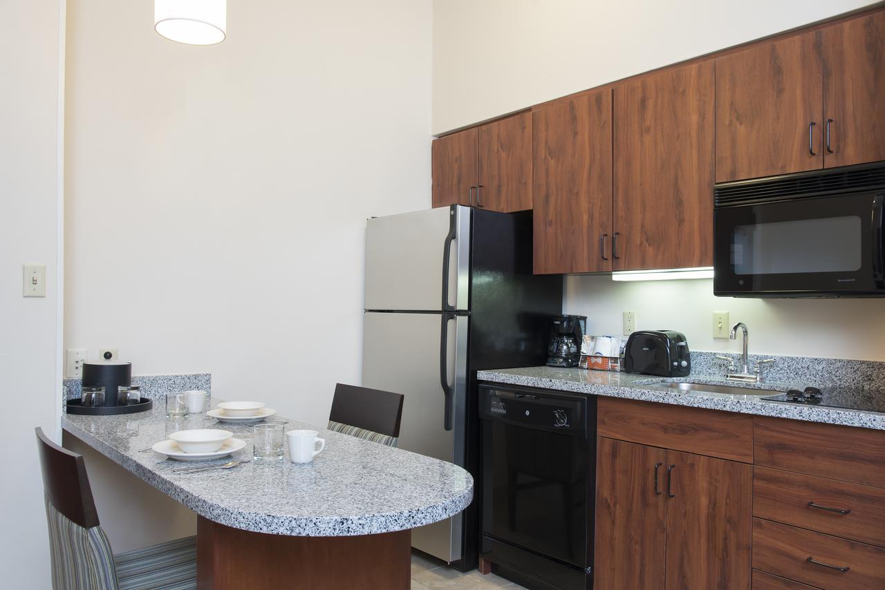 Hampton Inn & Suites Kokomo - thumb 22