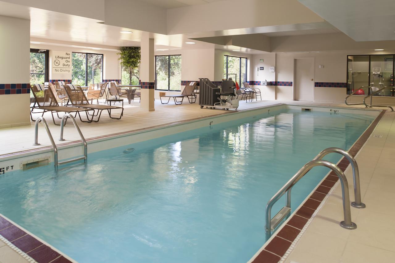 Hampton Inn & Suites Kokomo - thumb 9