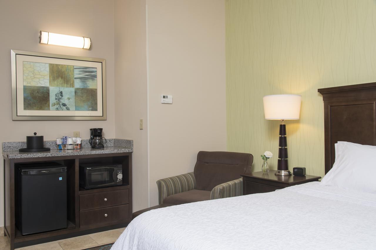 Hampton Inn & Suites Kokomo - thumb 26