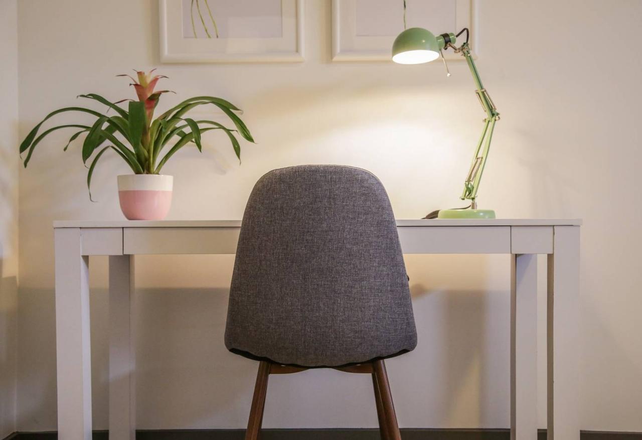 URBAN DECO 1BR APT IN HISTORIC LOCKERBIE DISTRICT - thumb 6