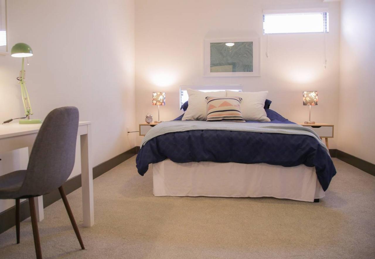 URBAN DECO 1BR APT IN HISTORIC LOCKERBIE DISTRICT - thumb 34