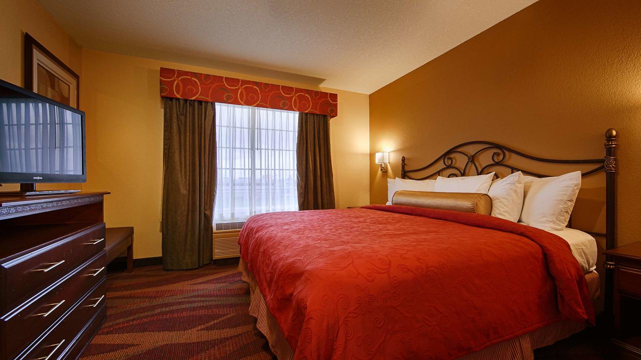 Best Western Plus Fort Wayne Inn & Suites North - thumb 20
