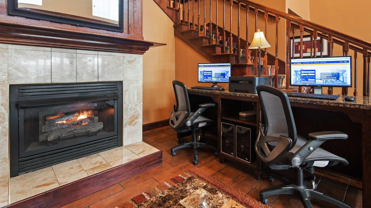 Best Western Plus Fort Wayne Inn & Suites North - thumb 38