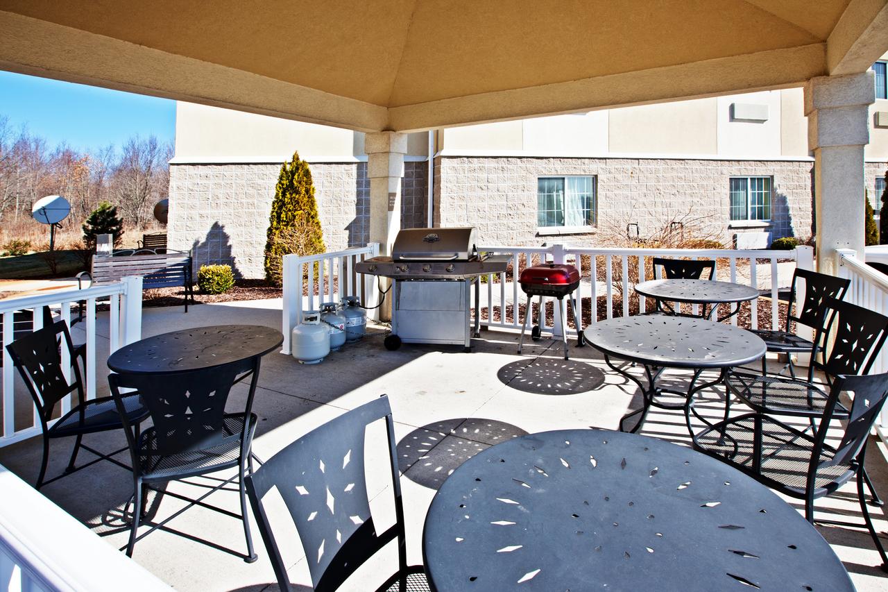 Candlewood Suites Elkhart - thumb 11
