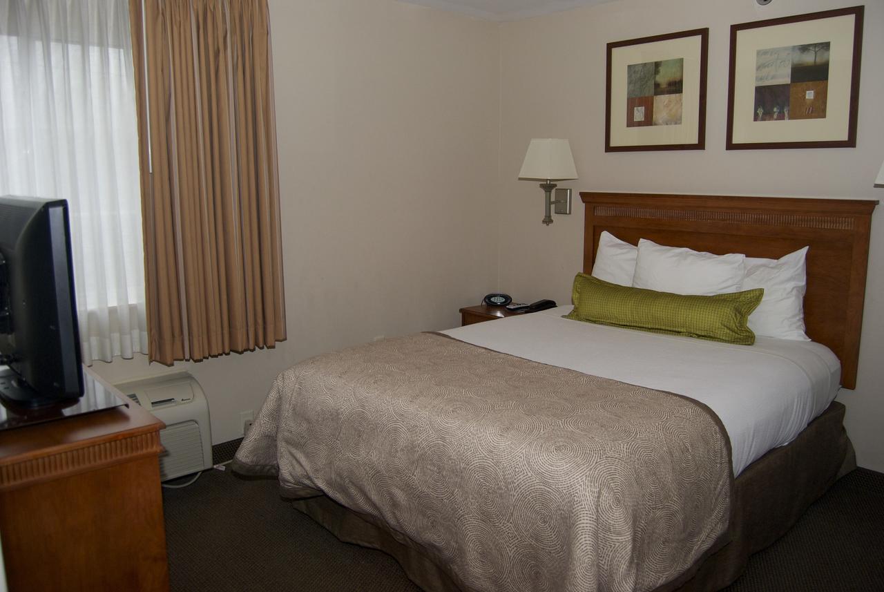 Candlewood Suites Elkhart - thumb 9