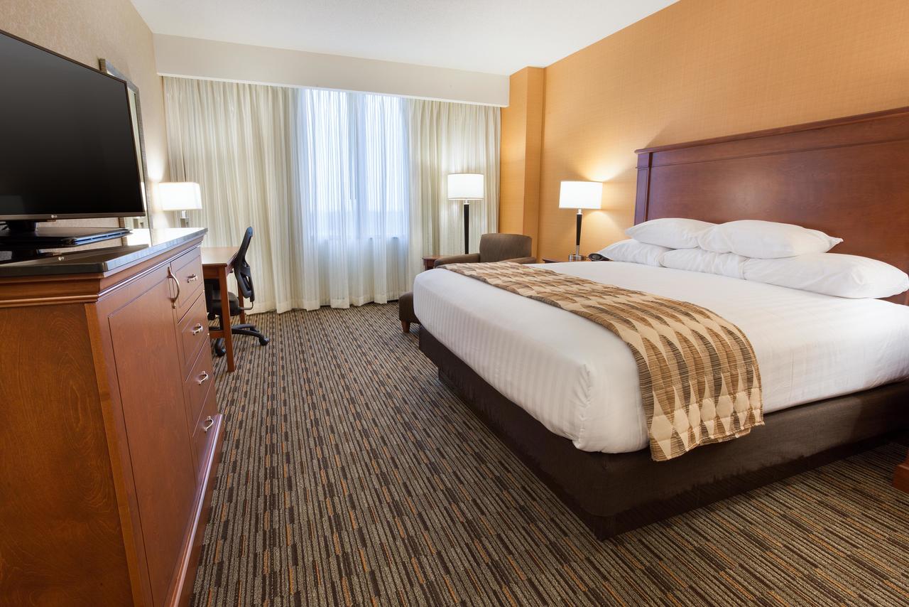 Drury Plaza Hotel Indianapolis Carmel - thumb 3