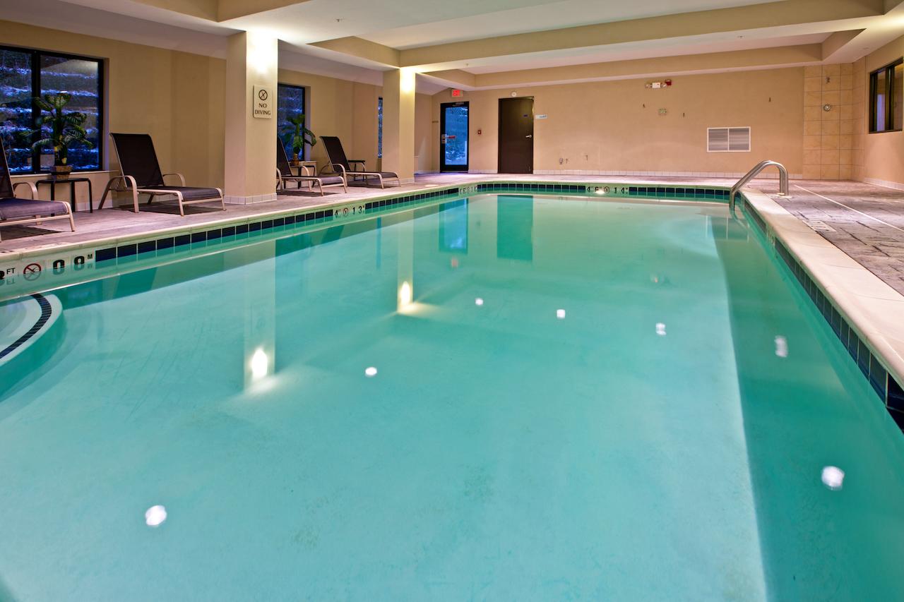 Holiday Inn Express & Suites Tell City - thumb 16