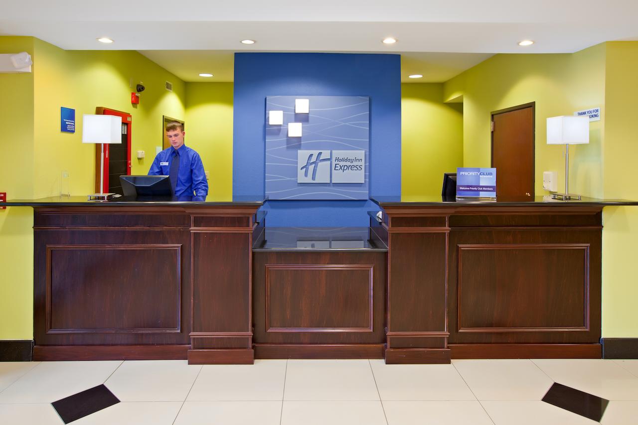 Holiday Inn Express & Suites Tell City - thumb 2