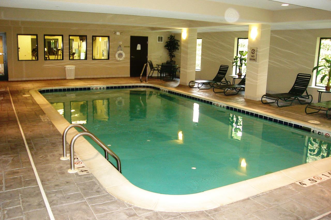 Holiday Inn Express & Suites Tell City - thumb 17