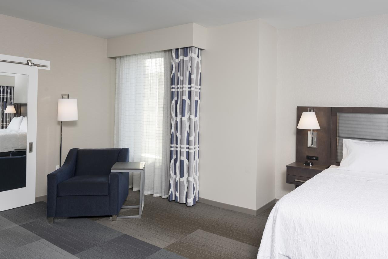 Hampton Inn & Suites Indianapolis-Keystone, IN - thumb 25