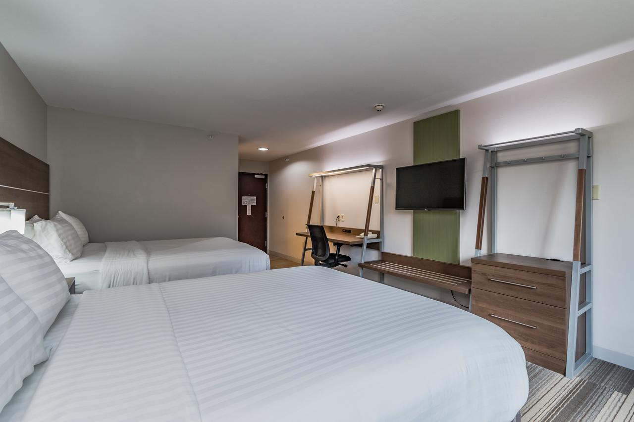 Holiday Inn Express & Suites - South Bend - Notre Dame Univ. - thumb 16