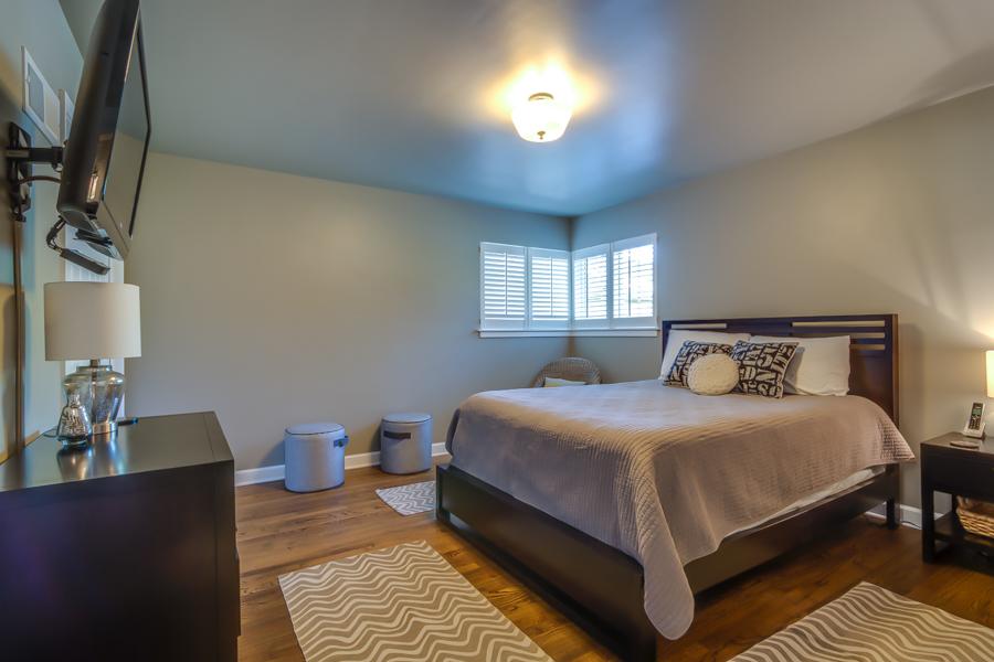 2 Minute Walk To ND Campus And Eddy St. Commons! - thumb 17