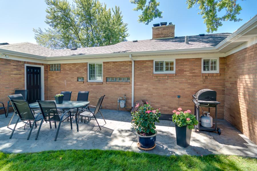 2 Minute Walk To ND Campus And Eddy St. Commons! - thumb 1