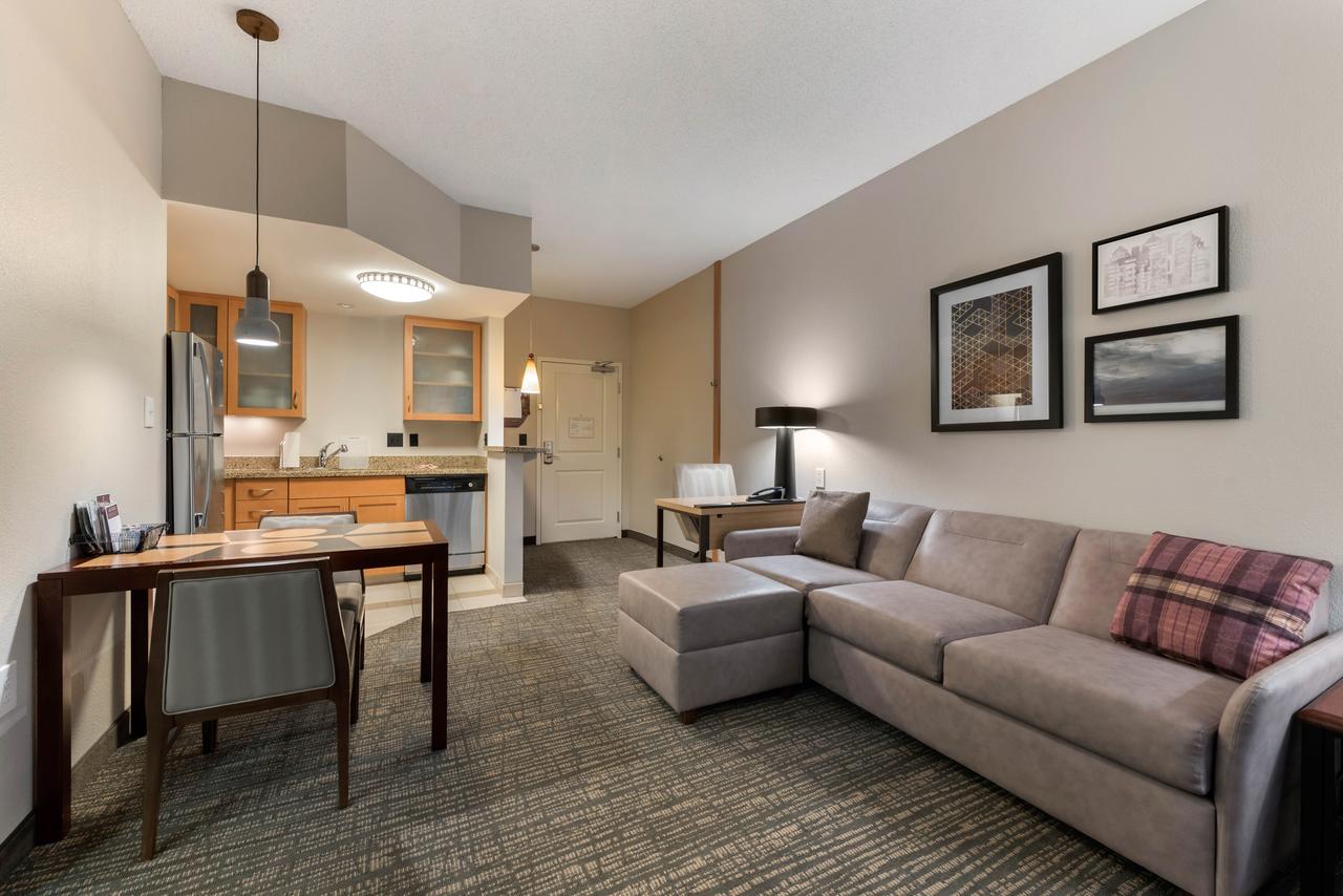 Residence Inn Columbus - thumb 9