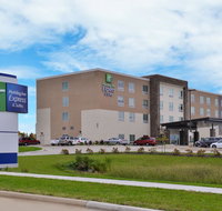 Holiday Inn Express  Suites - Marshalltown - Tourism Bookings