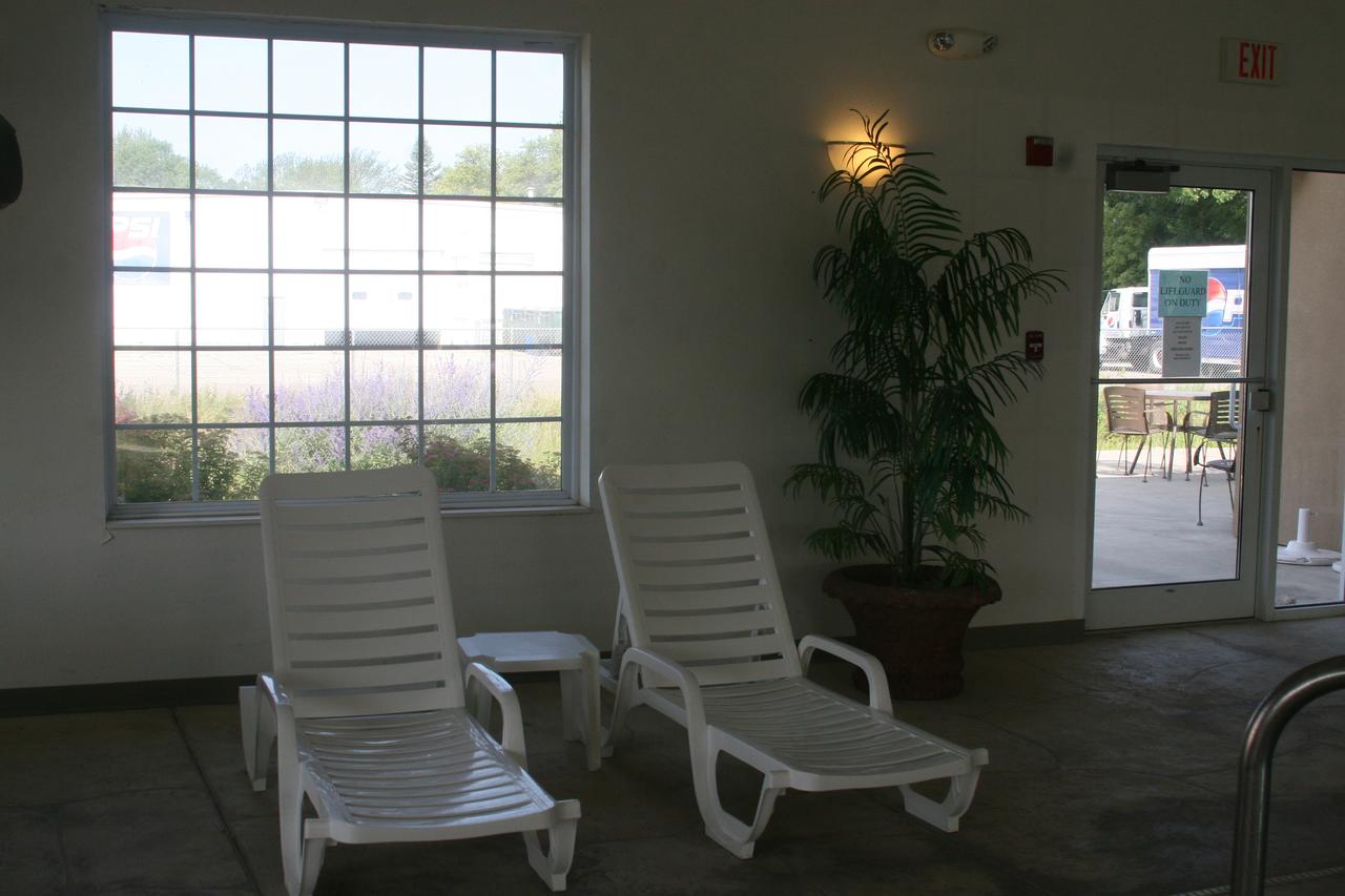 Estherville Hotel & Suites - thumb 26