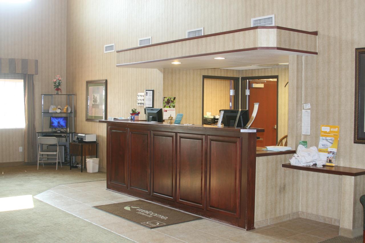 Estherville Hotel & Suites - thumb 30