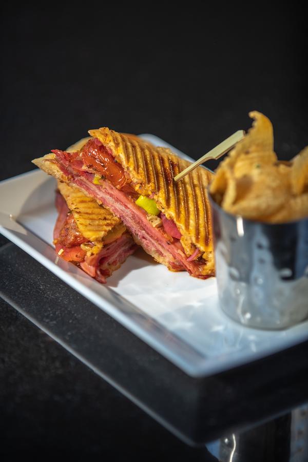 Renaissance Des Moines Savery Hotel - thumb 10